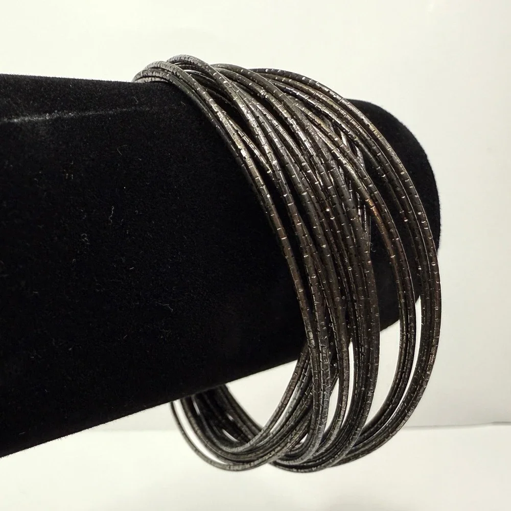 Multi Link Gunmetal Bangle Bracelet Stackable Textured Wire Fashion Jewelry 7.5